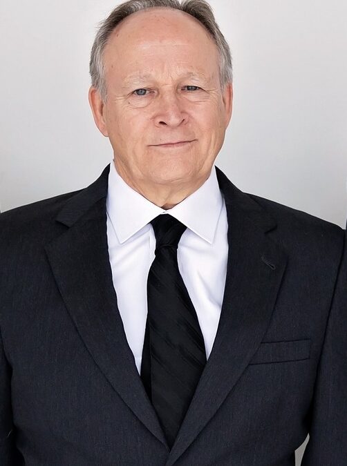 Dan	Mitchell